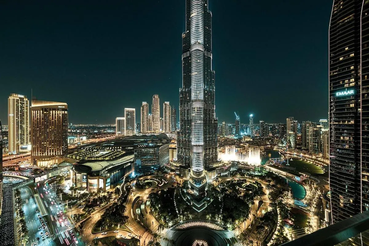 Gorgeous 2Br Burj Khalifa & Fountain View Apartment Dubai