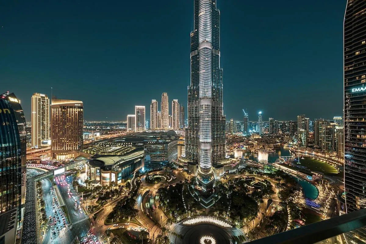 Gorgeous 2Br Burj Khalifa & Fountain View Apartment Dubai